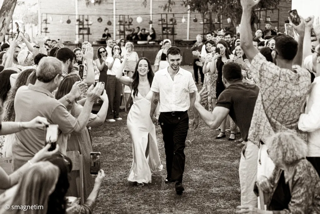 צילום מגנט ספונטני – שמחה טבעית של הזוג